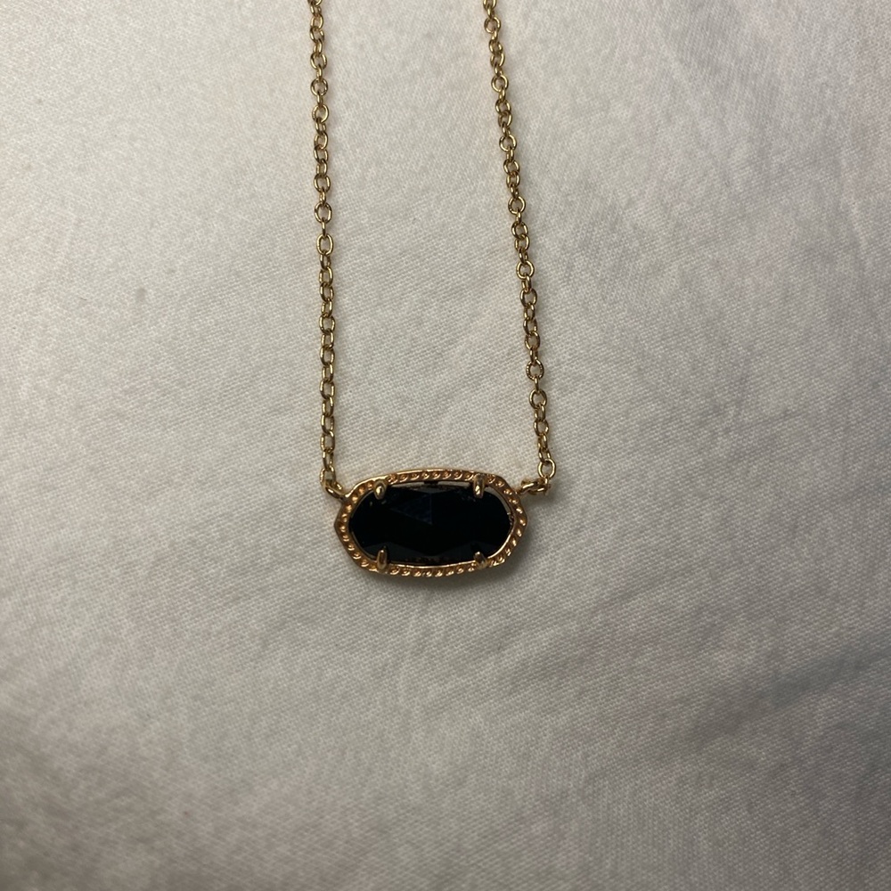 Kendra Scott Elisa pendant necklace
